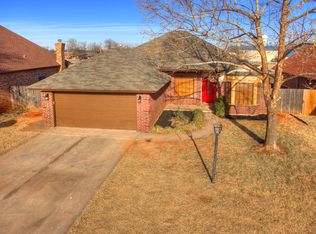 1200 Old Mill Rd, Moore, OK 73160