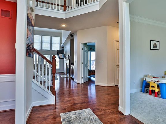 5th image of 8554 Matthes Dr