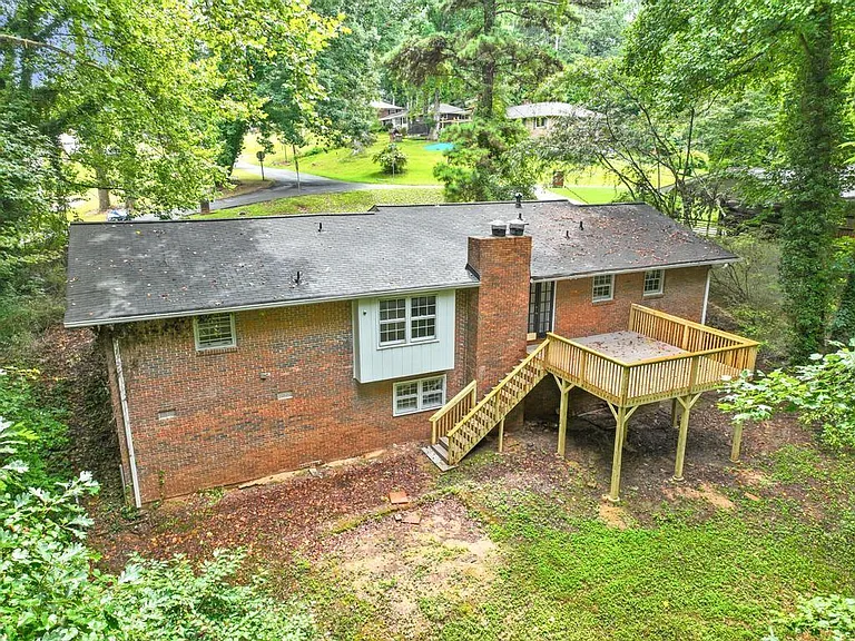 246 Barbara Ln SW — Photo 46