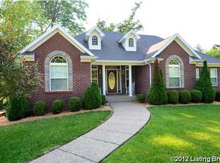 513 Wood Lake Dr, La Grange, KY 40031