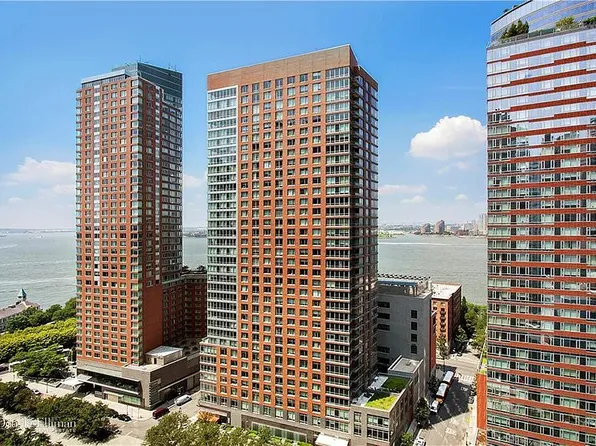 20 West St APT 21A, New York, NY 10004