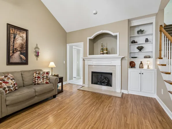 6 Donnell Ct, Lebanon, TN 37087