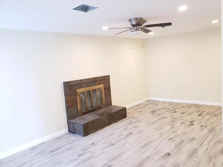 8372 Cerulean Dr — Photo 5