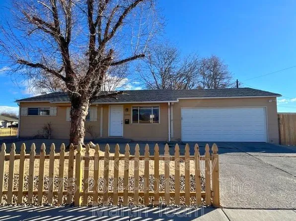 2390 Nelson Way, Sparks, NV 89431