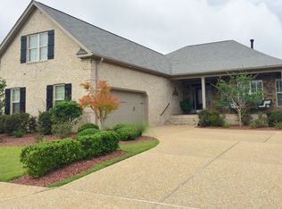 2455 Belshaw Dr, Leland, NC 28451