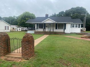 29 E Welcome Rd, Greenville, SC 29611