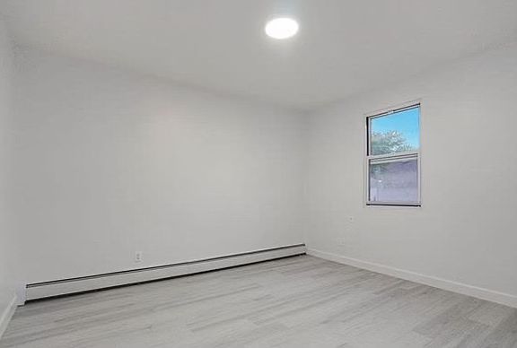 4th image of 191 Bache Ave #3