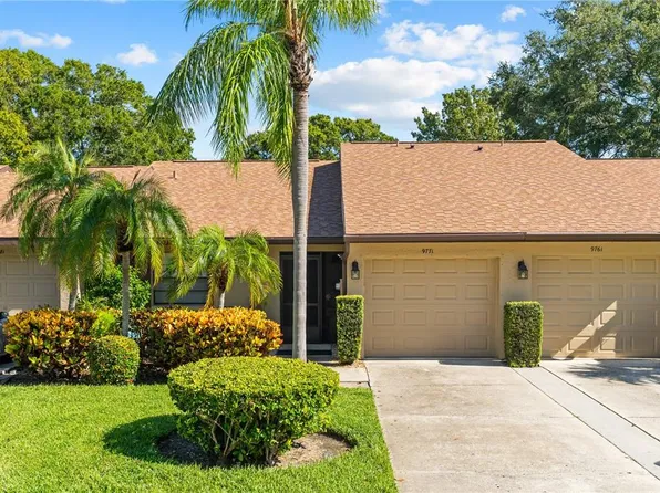 9771 Lake Seminole Dr E, Largo, FL 33773