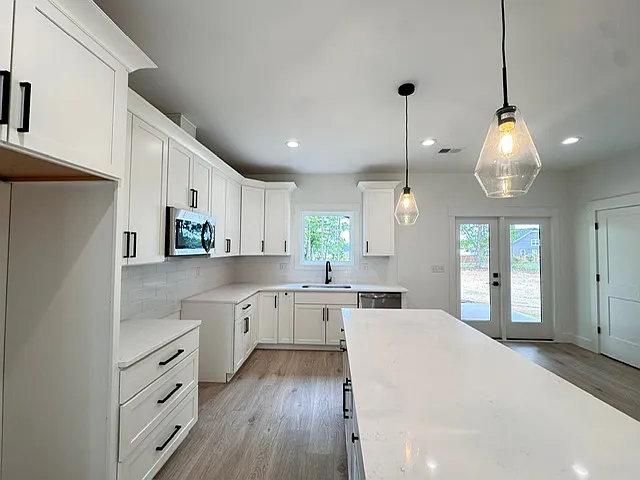 960 Goodjoin Rd — Photo 17