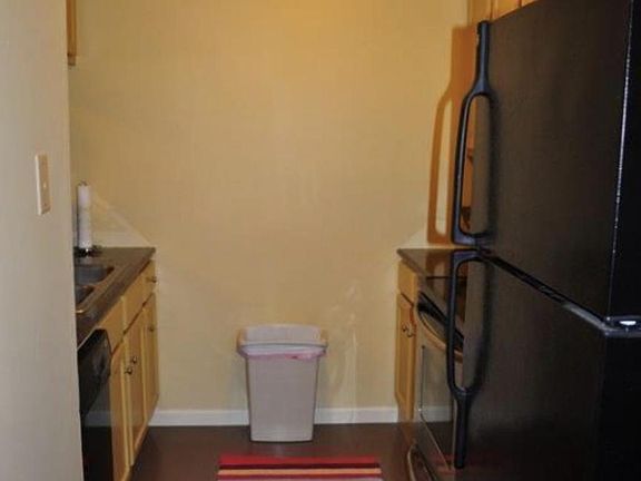 5th image of 300 Lozes Ave APT 1602