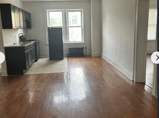51 4th Ave #22, East Orange, NJ 07017