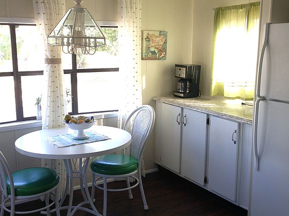 Abundance of natural light.