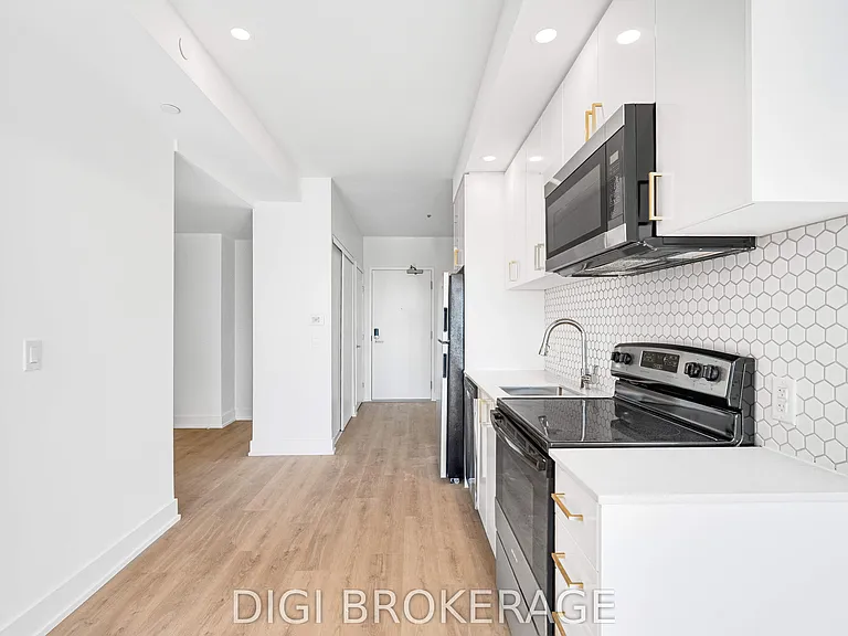 2070 Scott St #604 — Photo 18