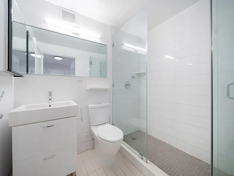 400 E 57th St #15A — Photo 10