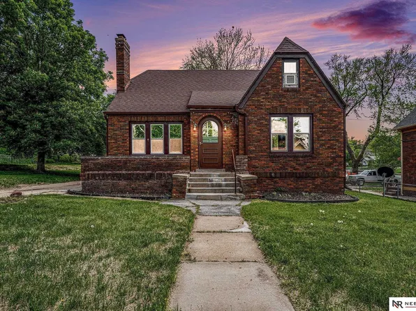 3609 Franklin St, Omaha, NE 68111