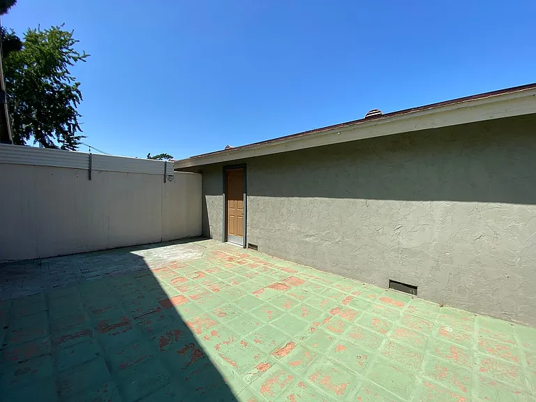 322 Fireside St — Photo 19