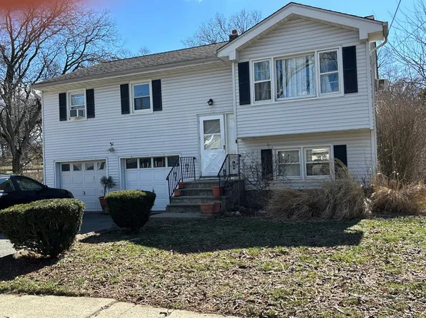 31 Gracel St, Bloomfield, NJ 07003