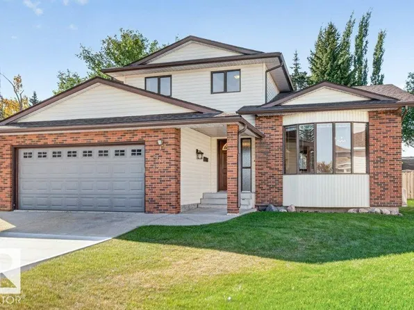 3740 60th St NW, Edmonton, AB T6L 6E9