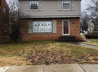 4968 Oakland Dr, Lyndhurst, OH 44124