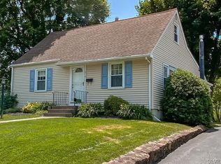 514 Tobias Dr, Hellertown, PA 18055