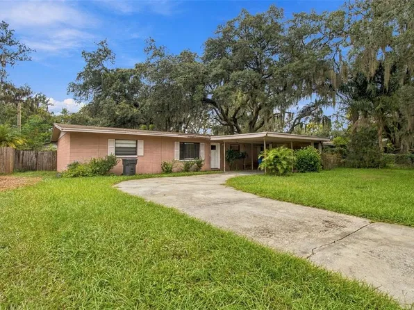 8010 SHARON DRIVE, TAMPA, FL 33617