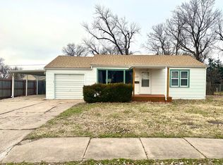 609 E Loomis St, McPherson, KS 67460