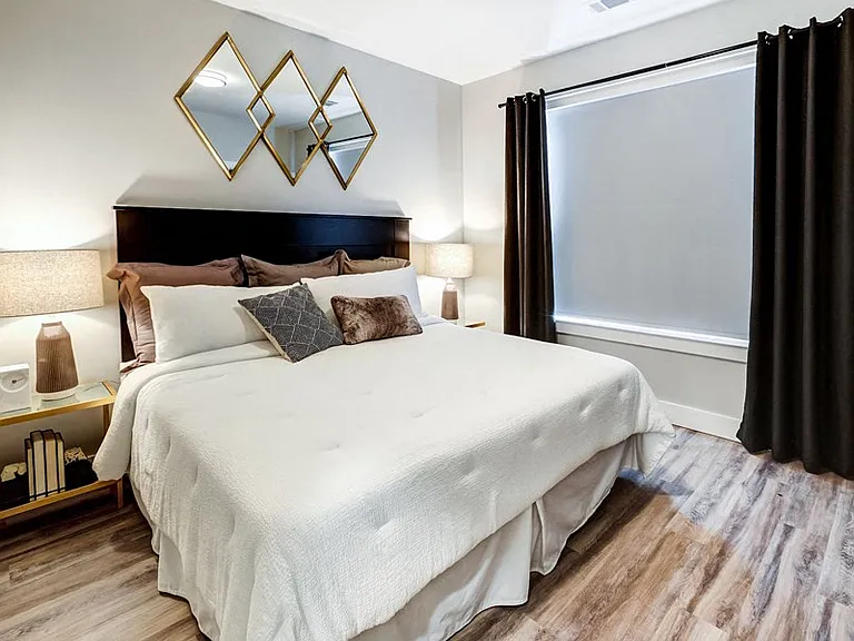 Icon Apartment Homes at Ferguson Farm — Photo 6