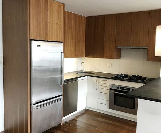 4th image of 300 W 110th St APT 3D