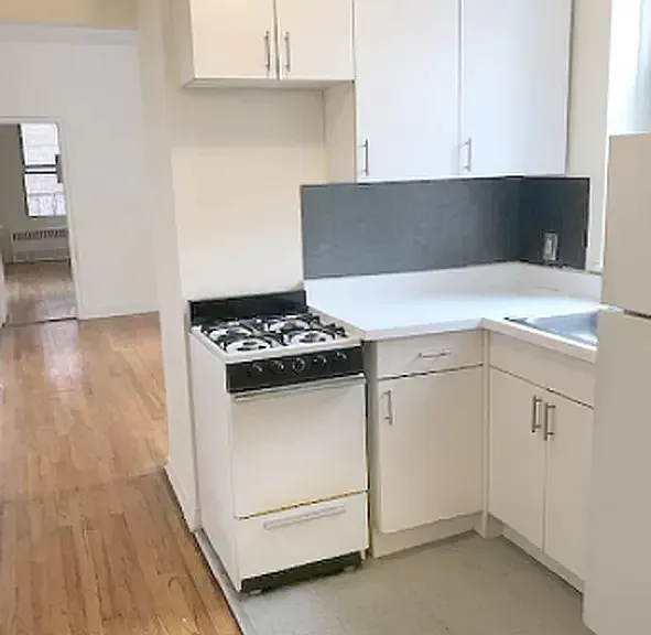 214 W 82nd St #5C — Photo 4