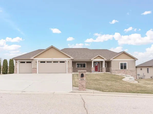 3724 Falcon Ridge Drive, Janesville, WI 53548
