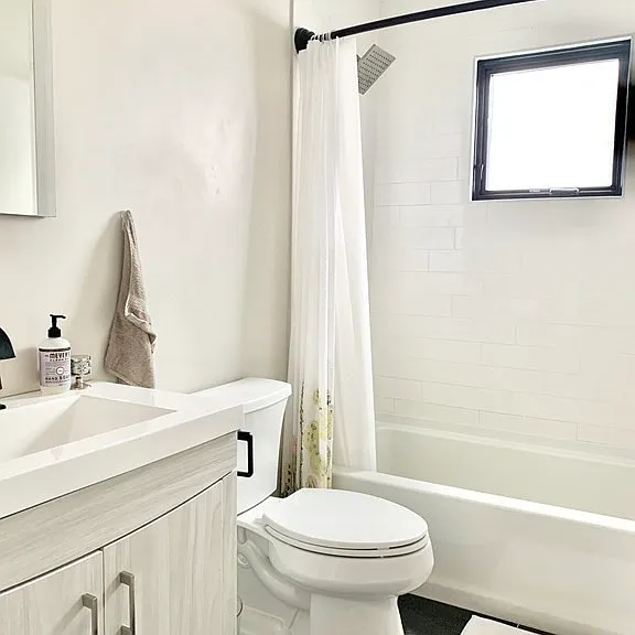 132-134 Holton St #2 — Photo 7