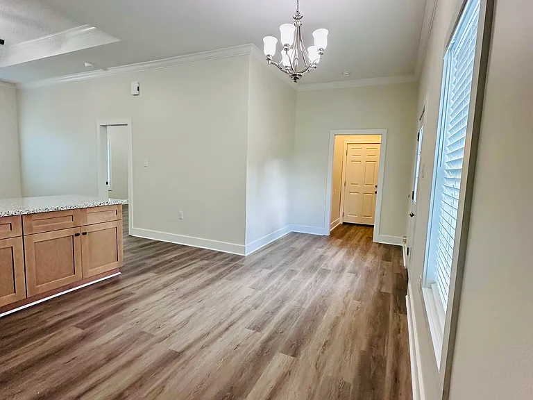 311 Saint Margarite St — Photo 5