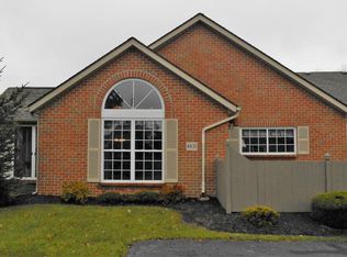 6837 Silverrock Dr, New Albany, OH 43054
