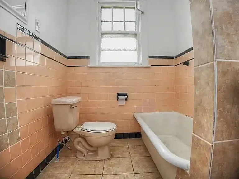 2015 Genesee St #UPPER — Photo 7