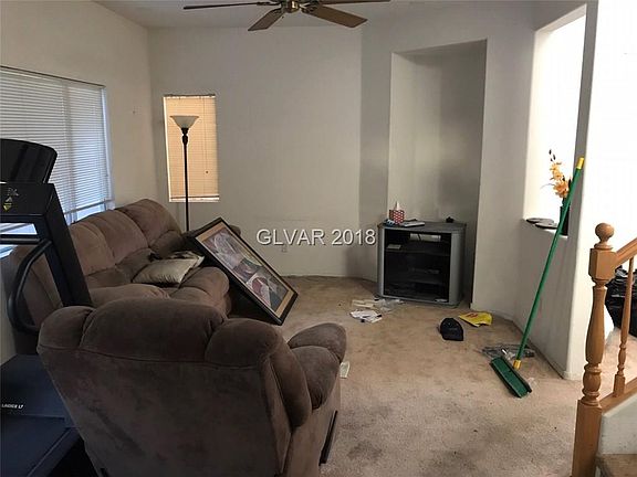 4th image of 10404 Timber Canyon Ave