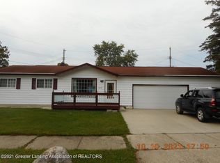 3016 Glenbrook Dr, Lansing, MI