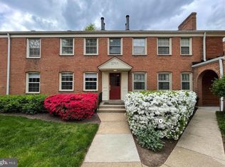2711 Arlington Blvd APT 101, Arlington, VA 22201