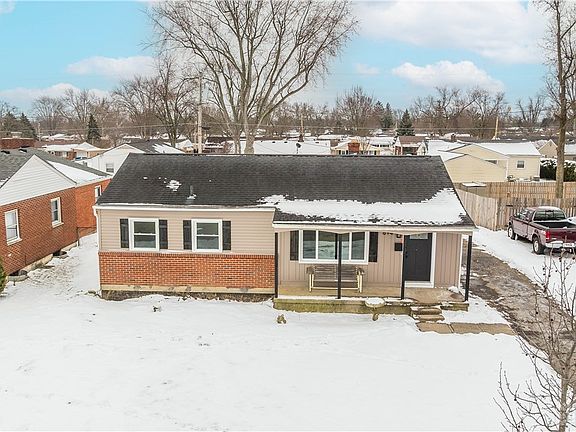 2nd image of 894 N Westedge Dr