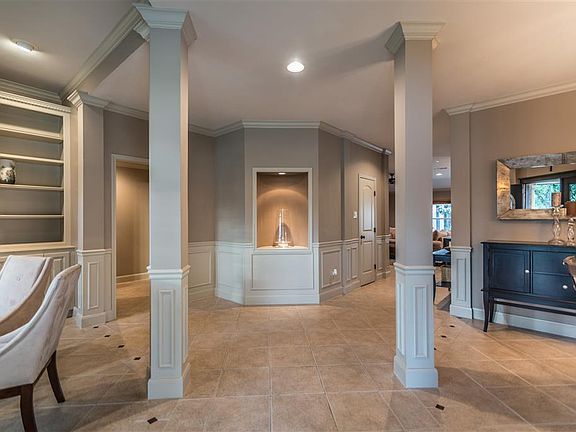 4th image of 11309 Enclave Lake Ln