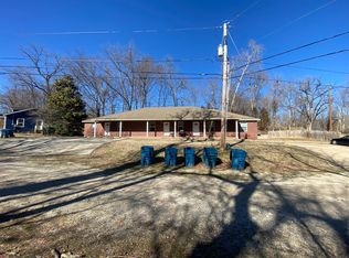 182 Greene St #182, Pea Ridge, AR 72751