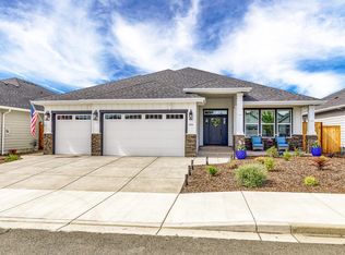 979 Arrowhead Trl, Eagle Pt, OR