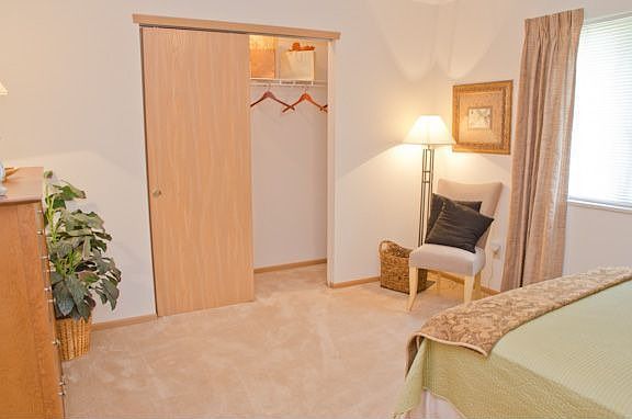 sawmillravine-bedroom2b