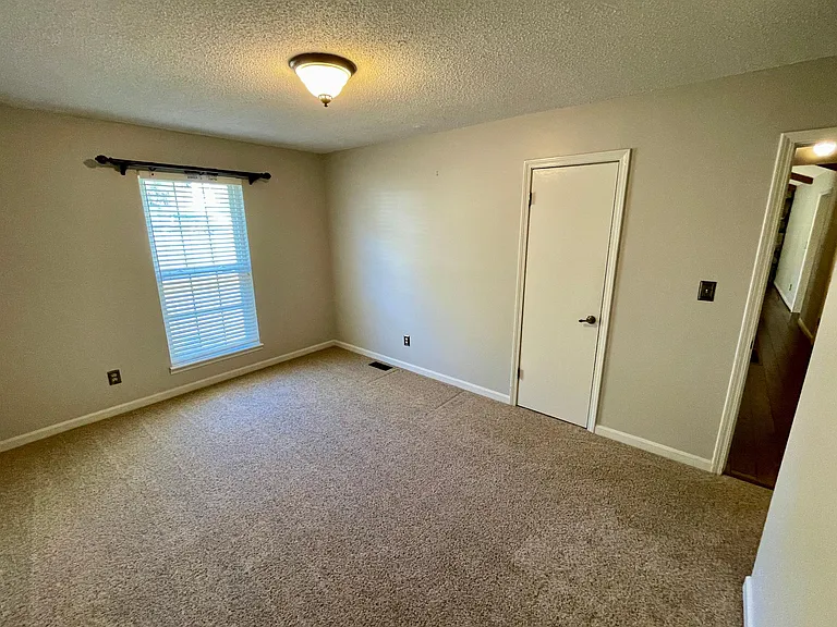 115 Cahaba Forest Dr — Photo 12