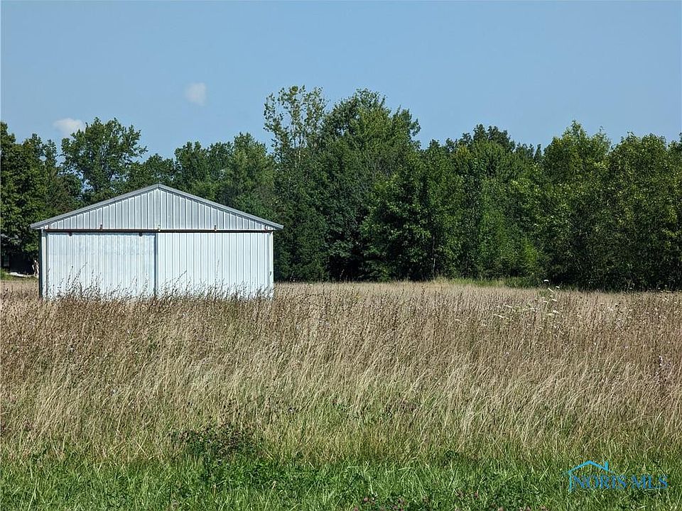 2nd image of 8155 W Oak Harbor Southeast Rd