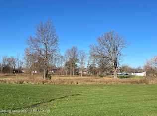 315 Hamman Dr, Eaton Rapids, MI 48827