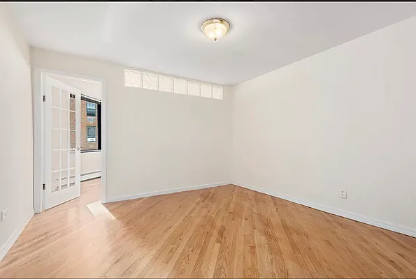 Rented by Douglas Elliman | media 19