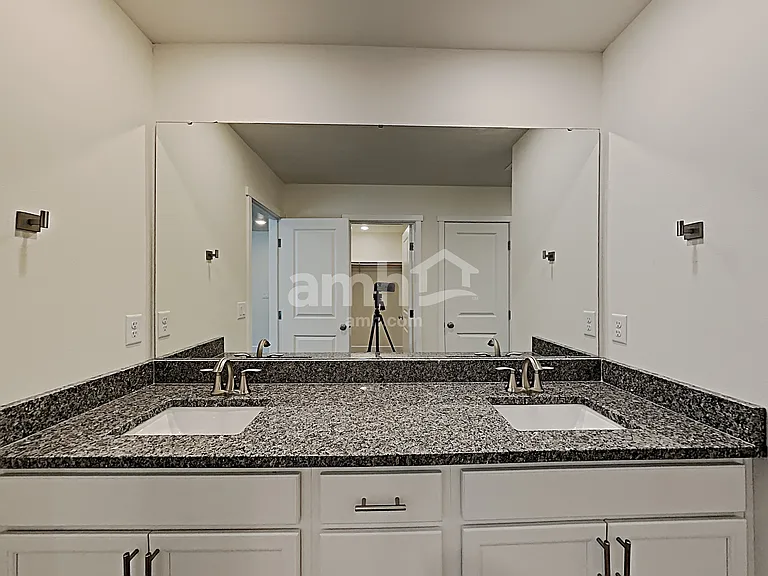 8220 125th St E — Photo 12