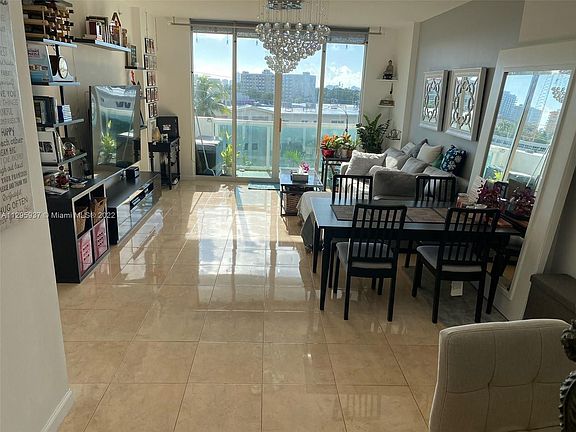 4th image of 7910 Harbor Island Dr APT 409