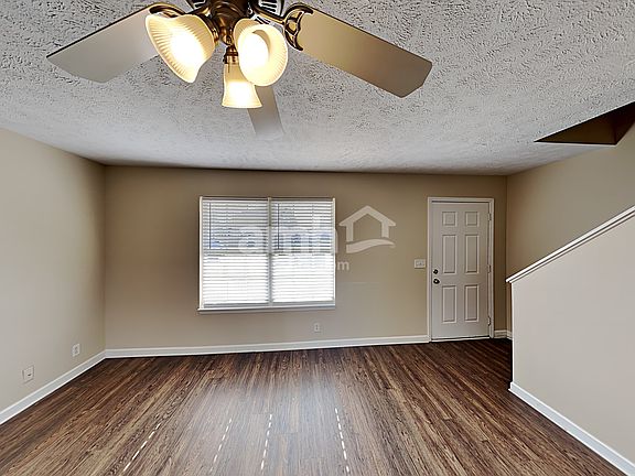 4th image of 3044 Donard Ct
