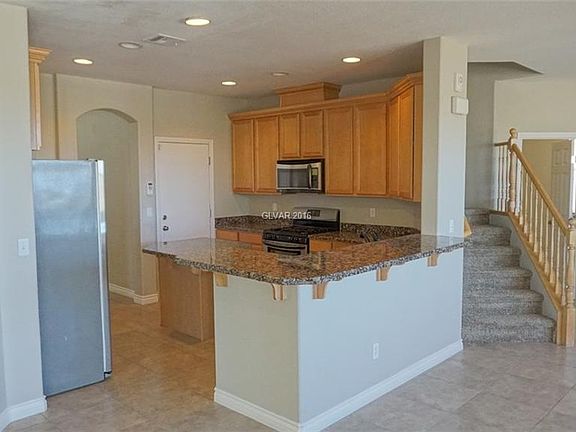 5th image of 120 Rolling Cove Ave #0